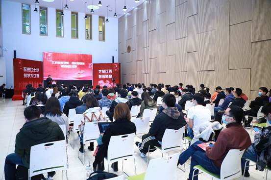 https://news.tsinghua.edu.cn/__local/9/05/3B/A112B4F96AB3A5FDBFF20FE09C1_7BE386EC_6E71A.jpeg