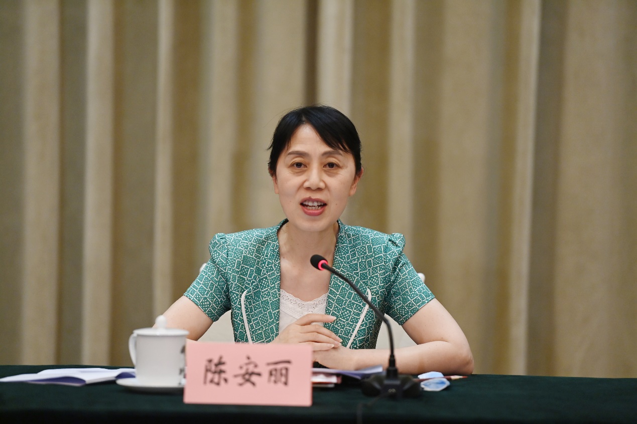 https://www.tsinghua.edu.cn/__local/C/24/F9/4DE8906700022FF4BDEB9011A78_7B7C2940_3D68F.jpeg